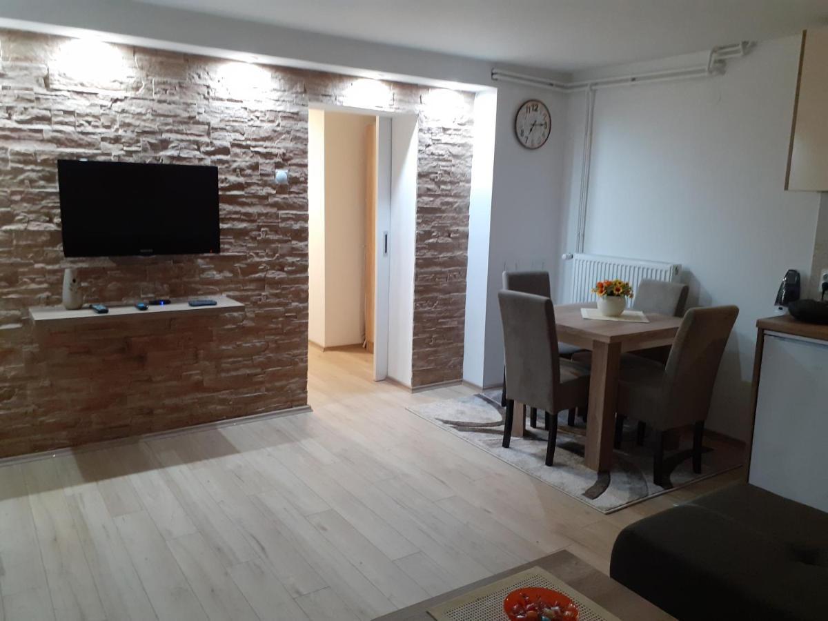 Apartman Nena Pirot Exterior foto