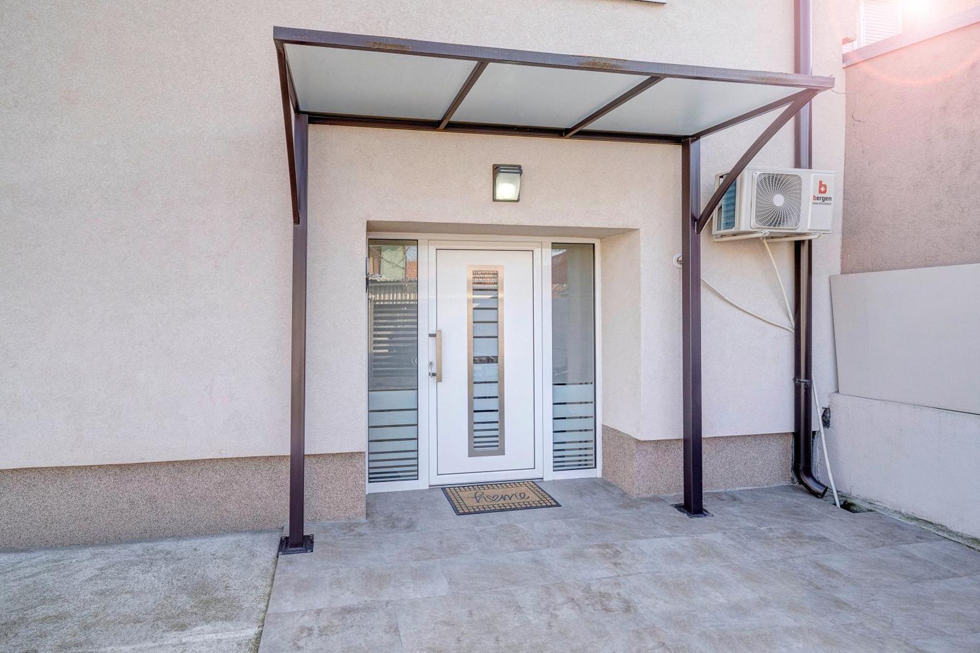 Apartman Nena Pirot Exterior foto